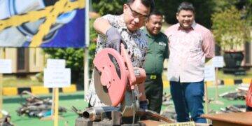 Pj Bupati Cirebon Apresiasi Polresta Cirebon Musnahkan Seribuan Knalpot Bising