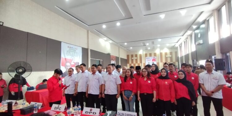 Dikukuhkan Jadi Ketua TMP, Adrian Tegaskan Tak Ingin Nama Besar Ayahnya Digiring ke Partai Lain