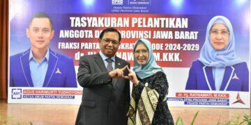 dr Ratnawati Resmi Dilantik Menjadi Anggota DPRD Jabar dan Jadi Ketua Fraksi Partai Demokrat