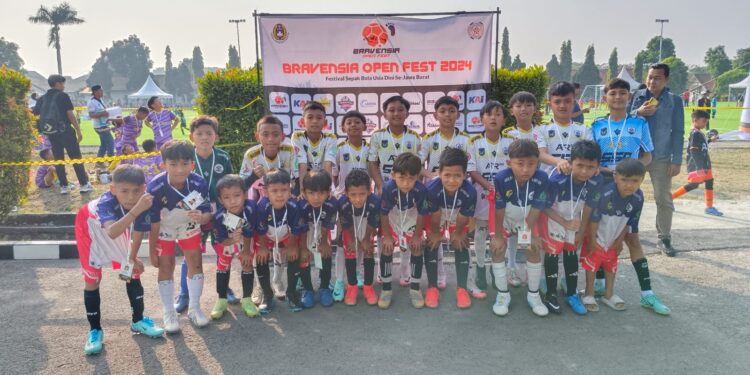 Vinex Cikijing U-9 Cikijing Juara 3 IDCT se Indonesia di Lampung, U-10 Masuk Perempat Final