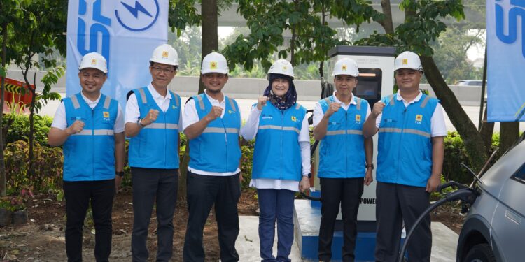 PLN UID Jawa Barat Dukung Perkembangan Kendaraan Listrik