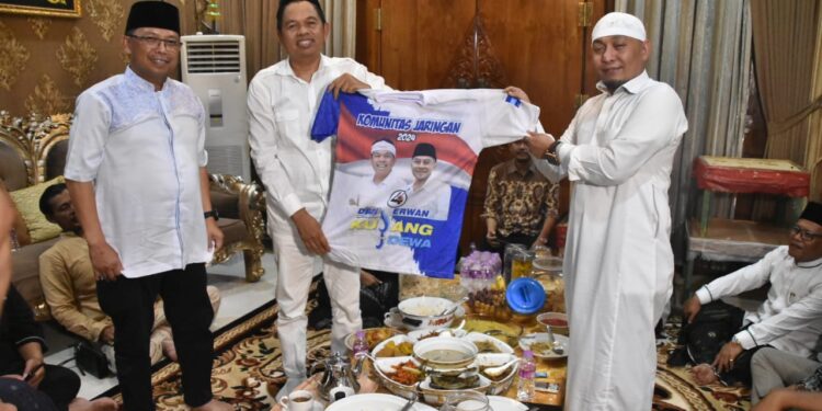 Hero, Demul dan Ayu Bertemu  di Padepokan Anti Galau Ujang Bustomi 