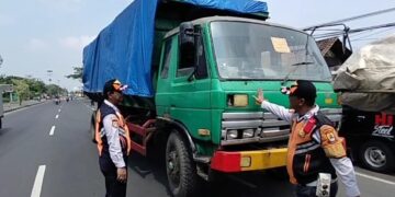 Banyak Kendaraan ODOL di Jalur Pantura Cirebon