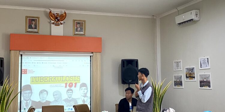 Pentingnya Peran Pemerintah Desa dalam Eliminasi TBC 2030, Hagi Al Imam dari Komunitas Narasi Jawa Barat Audiensi dengan Kepala Desa se-Kecamatan Tengah Tani 