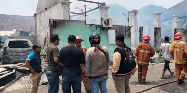 Kebakaran di Cangkol Hanguskan 9 Rumah