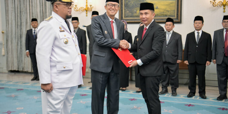 Agus Mulyadi Kembali Jabat Pj Walikota Cirebon