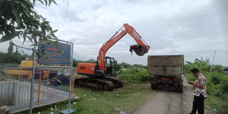 Sampah di Bendungan Karet Jamblang Sudah Bersih dari Sampah