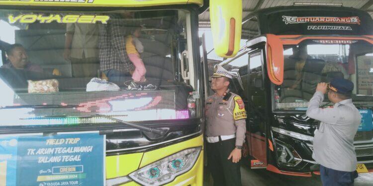 Jelang Nataru, Petugas Gabungan Sidak Bus Klakson Telolet Basuri