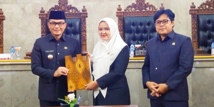 DPRD Kabupaten Cirebon Sahkan Perda KLA dan Tatib DPRD