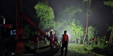 PLN Pulihkan 100% Kelistrikan di Cianjur Pasca Bencana Tanah Longsor dan Banjir