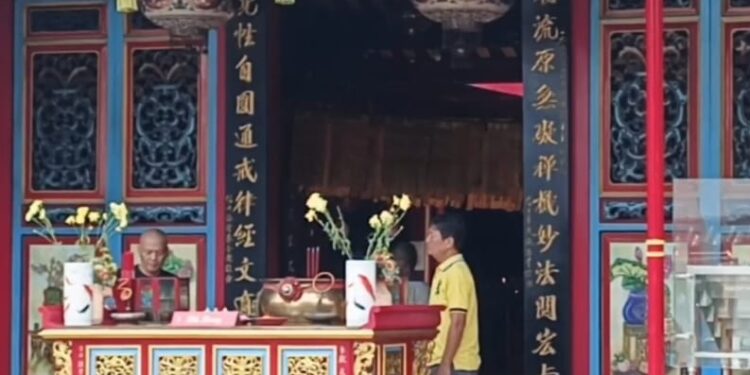 Patung Dewa Berusia 400 Tahun di Vihara Welas Asih Hilang Dicuri
