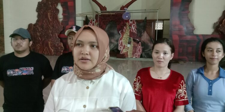 Gedung Kesenian Gegesik Butuh Sarpras Pertunjukan, Sophi: Nanti Kami Anggarkan di Tahun Ini