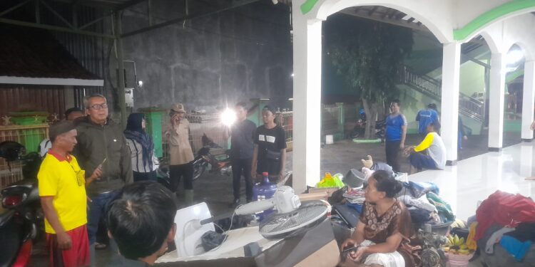Sedimentasi Sungai Penyebab Banjir di Kota Cirebon