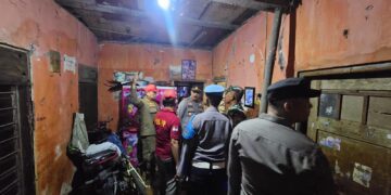 Gerebek Markas Geng Motor, Polisi Temukan Parang di Rumah Kosong