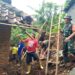 Babinsa Pancalang Lakukan Pembersihan Tanah dan Rehab Rumah Korban Longsor