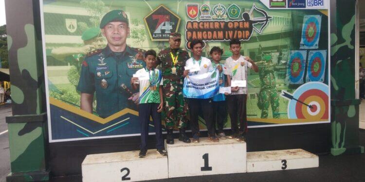 Hafiz Faqih Sabet Emas pada Turnamen Panahan Archery Open Pangdam IV/Diponegoro
