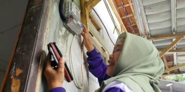 Masyarakat Jawa Barat Manfaatkan Promo Tarif Listrik 50% dari PLN