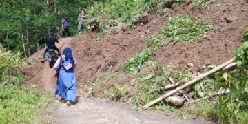 Bencana Longsor Hantui Kuningan