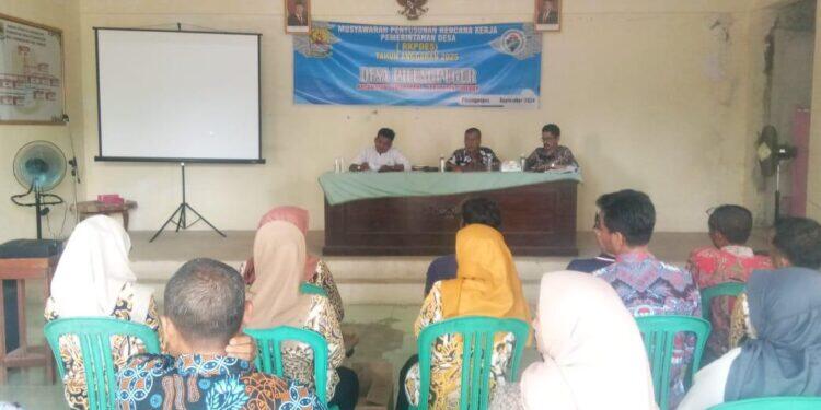Musyawarah RKPDes Picungpugur Pertanyakan Anggaran MBG