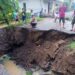 Jalur Utama Desa Sidamulya-Pesantren Buntet Tergerus Banjir