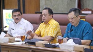DPRD Minta Dispora Batalkan Perjanjian Sewa Stadion Bima