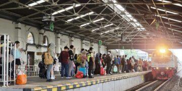 Tiket Lebaran di Daop 3 Cirebon Terjual 18 Ribu