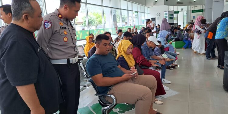 Hari Pertama Pemutihan PKB di Kabupaten Cirebon