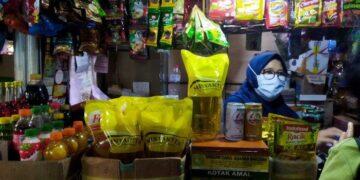 Penjualan MinyaKita di Pasar Cigasong Relatif Stabil