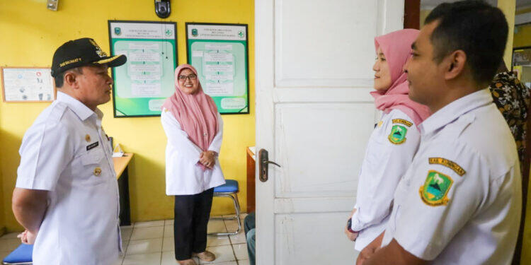 Dian Marah dan Kecewa, Sidak ke Puskesmas Darma, Kapus Tidak di Tempat