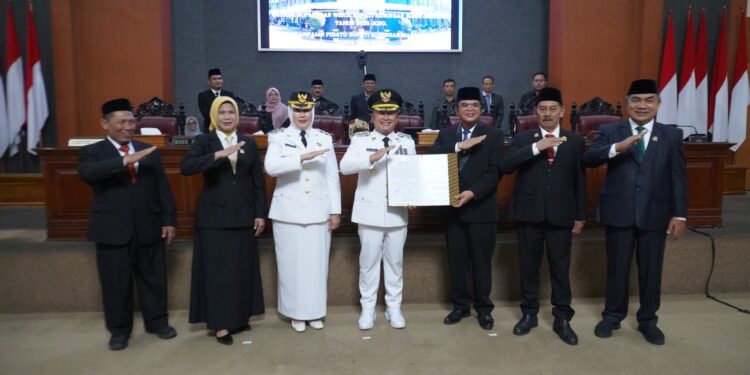Sertijab dengan Agus Toyib, Dian Paparkan Strategi Masa Kepemimpinannya