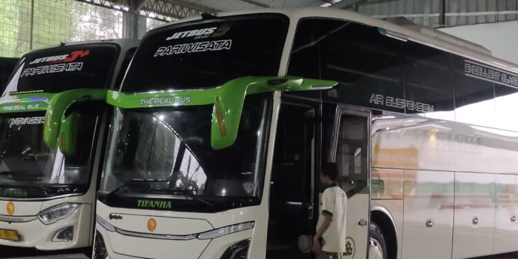 Imbas Kebijakan Larangan Study Tour Membuat Pengusaha Otobus Putar Otak