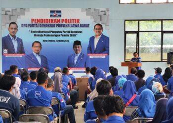 Motivasi Kader Terus Berjuang Bersama Rakyat, DPD Demokrat Jabar Gelar Dikpol di Kota Cirebon 