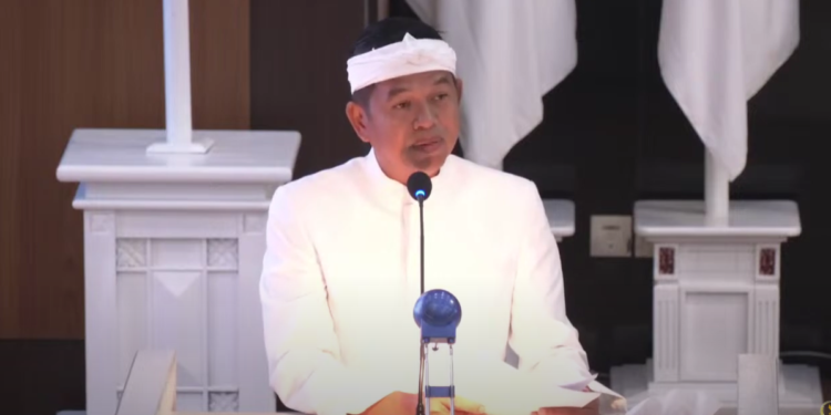 Dorong Pertumbuhan Ekonomi, KDM Minta Bank BJB Turunkan Suku Bunga