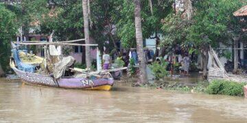 Sungai Singaraja Dangkal, Nelayan Susah Melaut