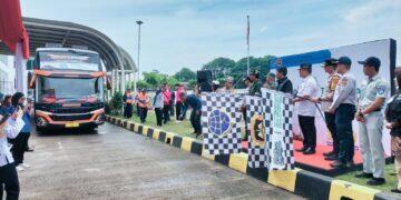 Kemenhub Berangkatkan Pemudik Cirebon ke Jakarta Secara Gratis