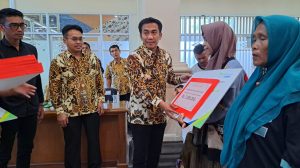 10 PMI Bermasalah Terima Santunan dari Pemkab Cirebon
