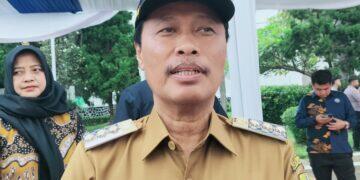 Pemkot Cirebon akan Tertibkan PKL di Sungai Sukalila