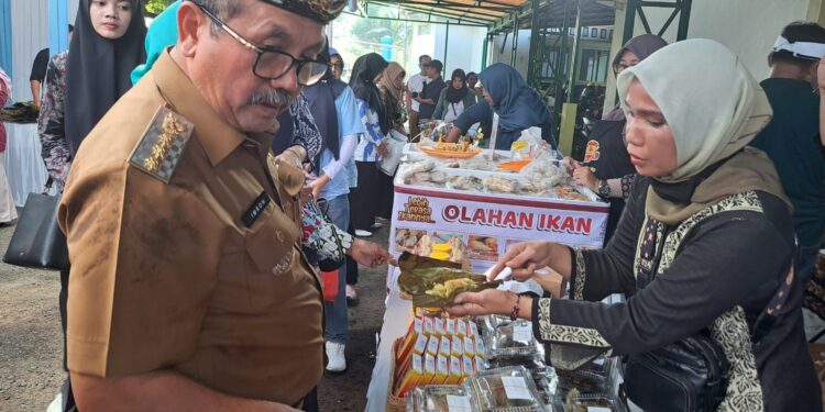 Bupati Imron Ajak Masyarakat Gemar Konsumsi Ikan