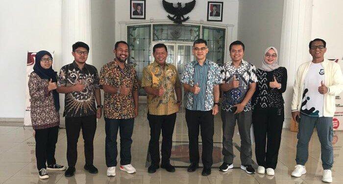 Bersama Pemkab Majalengka, PT Shoetown Group Bantu Warga Berdampak untuk Miliki Sertifikat Tanah