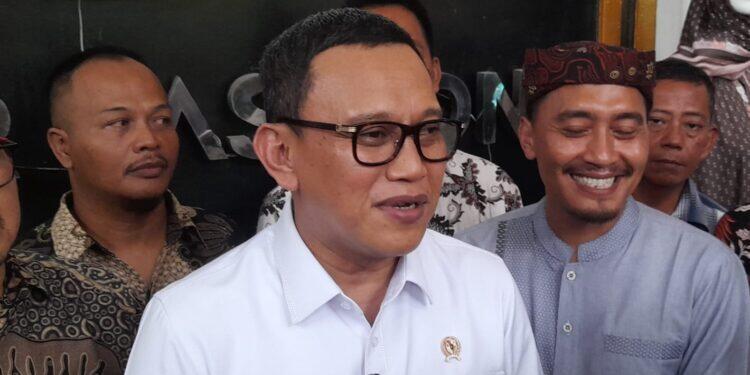 TKI Asal Desa Sende Hilang Kontak 19 Tahun di Jordan, Menteri P2MI Janji Bantu Pencarian