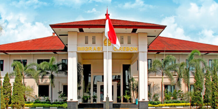 Pegawainya Bermasalah, Imigrasi Cirebon Hormati Penanganan Hukum 