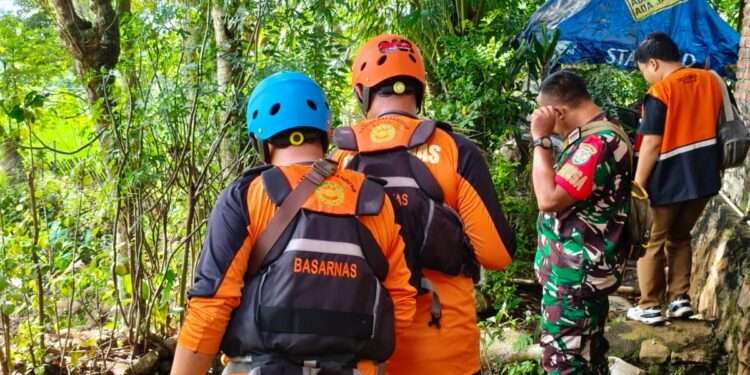 Anak 3 Tahun di Desa Panongan Diduga Hanyut di SPAL