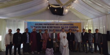Surabraja – Almaz Teken Fakta Integritas Komitmen Syariah Dalam Berusaha