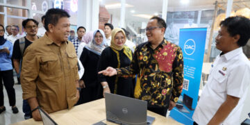 Ketua DPRD Andrie Sulistio Apresiasi Mall UKM Wadah Produk Lokal di Kota Cirebon
