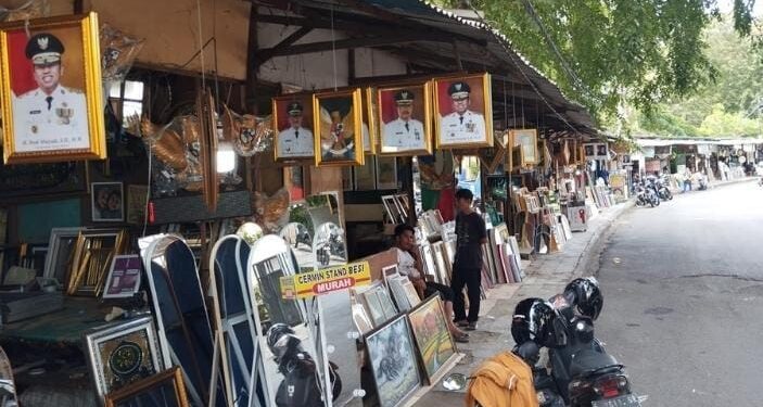 PKL di Sempadan Sungai Sukalila akan Direlokasi ke Pasar Pagi