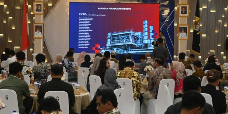 Gelar Cirebon Economic Forum, Bupati Imron: Menuju Kabupaten Cirebon sebagai Jantung Ekonomi Rebana