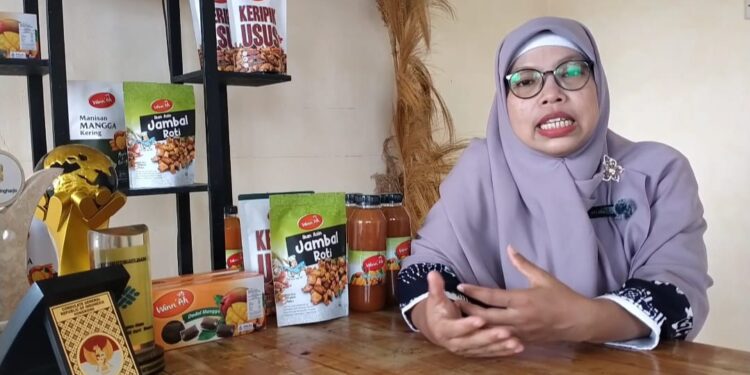 Mantan PMI Indramayu Sukses Menjadi Pengusaha dan Pegiat Sosial Berprestasi
