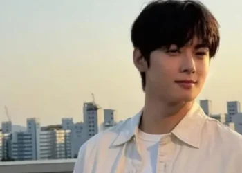 Cha Eun Woo Pamitan Wajib Militer