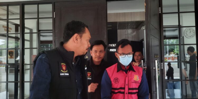 Diduga Korupsi Dana Desa Sebesar Rp500 Juta Lebih, Sekdes Cipaku – Majalengka Resmi Ditahan