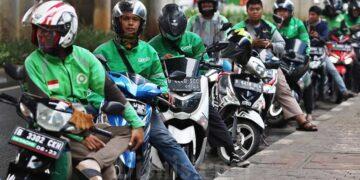 Pelajar di Jabar Dilarang Bawa Motor ke Sekolah oleh KDM, Pendapatan Sopir Angkot dan Ojol Naik 30 Persen